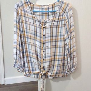 Maurice's Button up shirt